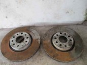 Replacement front brake disc for Volkswagen Tiguan (5N2) 2.0 TDI OEM IAM reference 