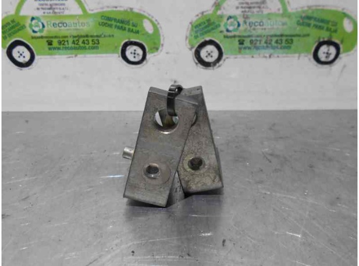 Recambio de bisagra porton para fiat bravo (198) 1.9 8v jtd cat referencia OEM IAM   