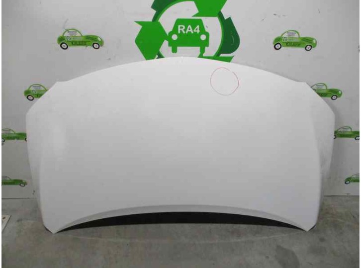 Recambio de capot para toyota corolla (e15) 1.4 turbodiesel cat referencia OEM IAM 5330112A20 BLANCO 