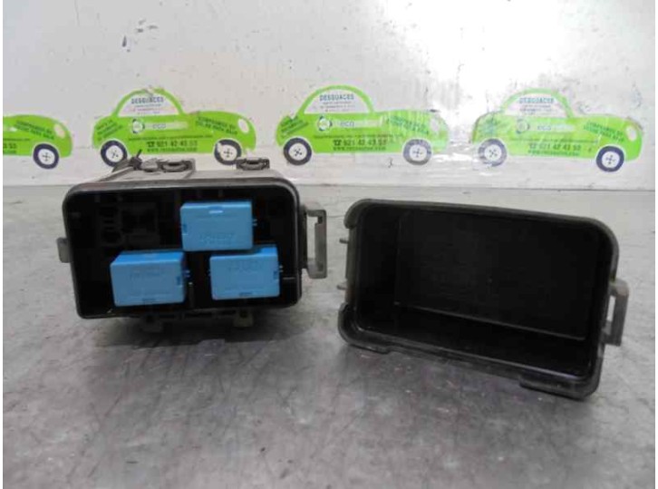 Recambio de caja reles / fusibles para toyota corolla (e15) 1.4 turbodiesel cat referencia OEM IAM 59627B16 
