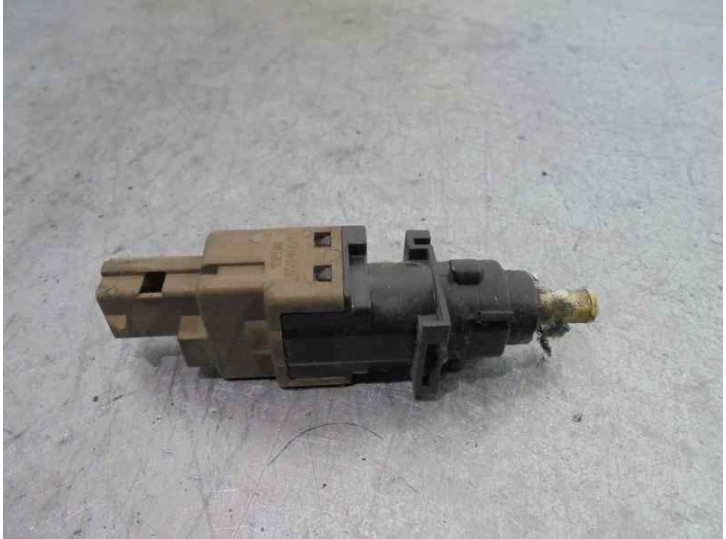 Recambio de interruptor para fiat bravo (198) 1.9 8v jtd cat referencia OEM IAM 46840511 10298 