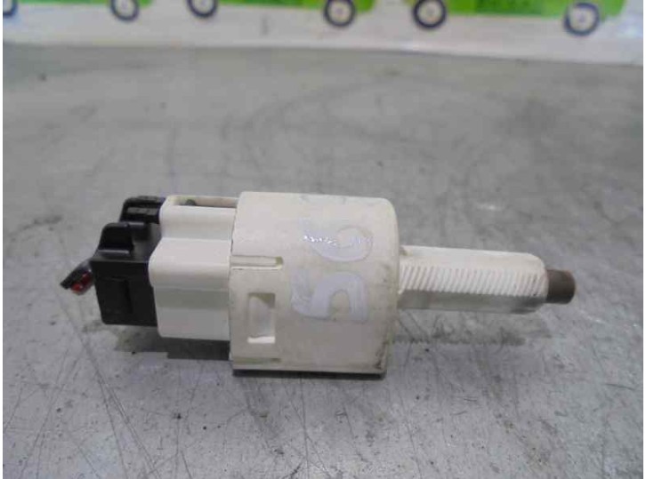 Recambio de interruptor para toyota corolla (e15) 1.4 turbodiesel cat referencia OEM IAM 731F 