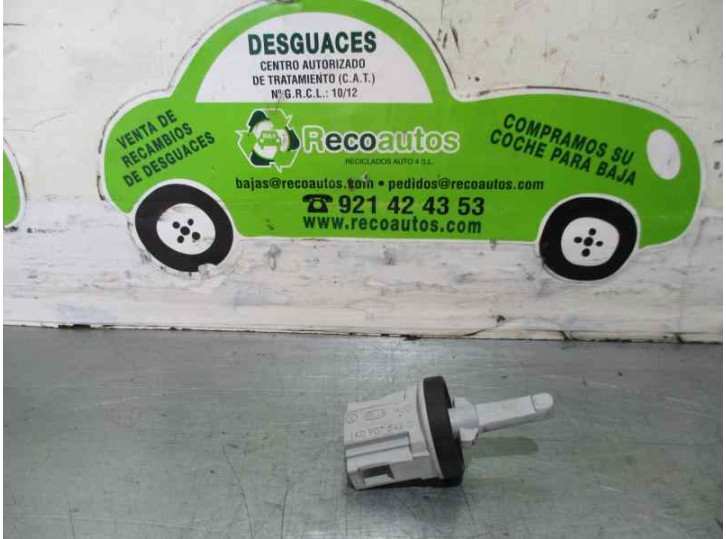 Replacement sensor for Volkswagen Golf VI (5K1) 2.0 TDI DPF OEM IAM reference 1K0907543G HELLA