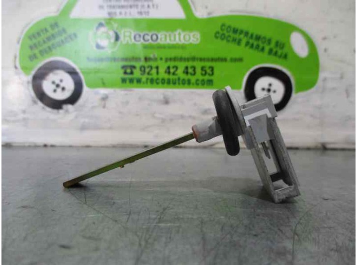 Recambio de sensor para volkswagen golf vi (5k1) 2.0 tdi dpf referencia OEM IAM 4B0820539 2211110726 