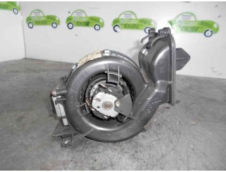 Recambio de motor calefaccion para mercedes-benz clase c (w203) berlina 2.7 cdi 20v cat referencia OEM IAM 2038300308 60140 BEHR