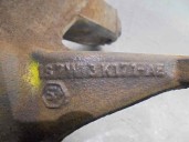 Recambio de mangueta delantera izquierda para ford mondeo iii sedán (b4y) 1.8 16v referencia OEM IAM 1S7W3K171AE 