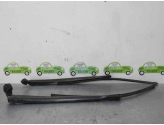 Recambio de brazo limpia delantero derecho para seat leon (1p1) comfort limited referencia OEM IAM 