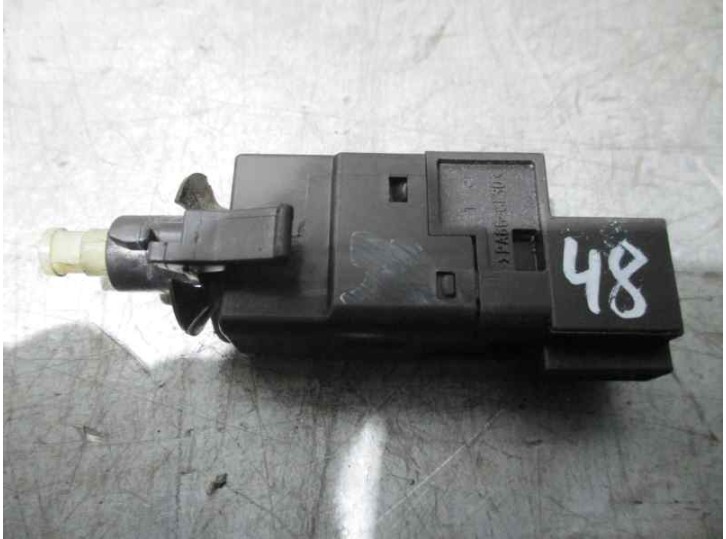 Recambio de interruptor para mercedes-benz clase c (w203) berlina 2.7 cdi 20v cat referencia OEM IAM A0015458709 