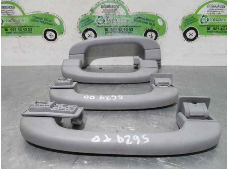 Recambio de maneta interior delantera derecha para bmw serie 1 berlina (e81/e87) 120d referencia OEM IAM 51416978138  