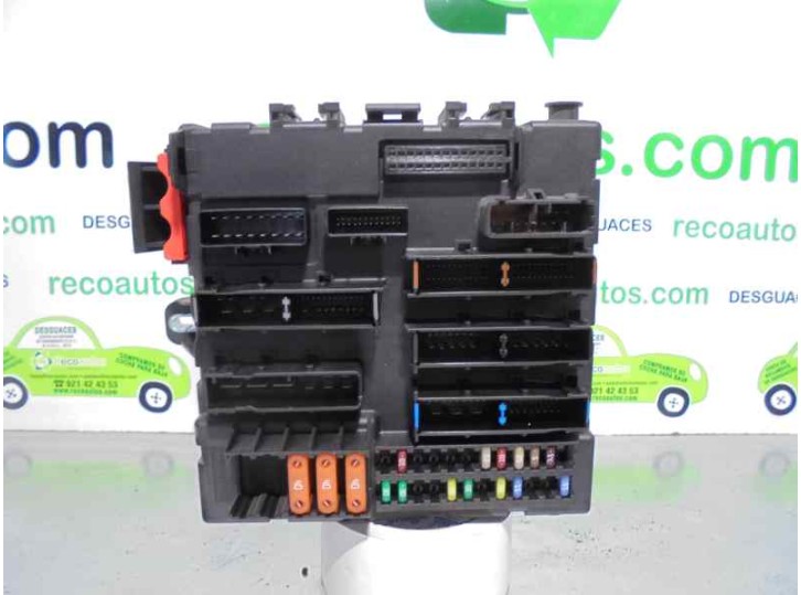 Recambio de caja reles / fusibles para opel signum 1.9 16v cdti cat (z 19 dth / lrd) referencia OEM IAM 13205776 41GVW6 