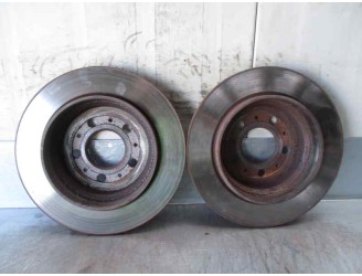 Recambio de disco freno trasero para volvo s60 berlina 2.3 20v turbo cat referencia OEM IAM 