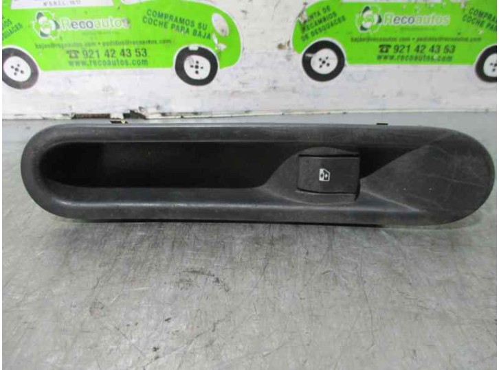 Recambio de mando elevalunas trasero derecho para renault espace iv (jk0) 1.9 dci diesel referencia OEM IAM 8200012263 