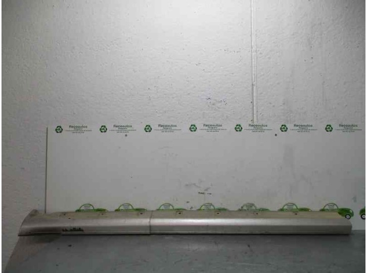 Recambio de faldon lateral para opel monterey 3.0 dti cat referencia OEM IAM TALONERA LAT. DCHA.  