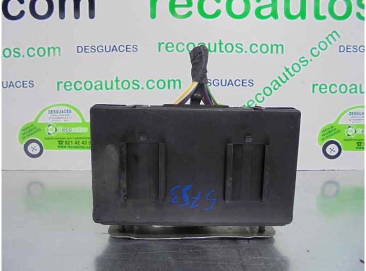 Recambio de caja reles / fusibles para peugeot 207 1.4 hdi referencia OEM IAM 9632229480  