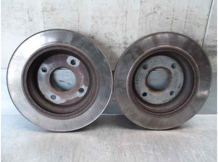 Replacement rear brake disc for Ford Cougar (MC) V6 OEM IAM reference 93BB2A315AD 