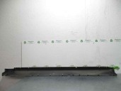 Replacement side skirt for Kia Sorento 2.5 CRDi OEM IAM reference 