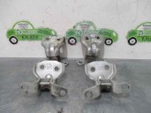 Replacement door hinge for Kia Sorento 2.5 CRDi OEM IAM reference 