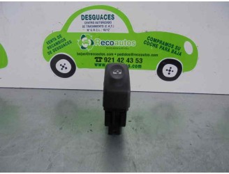 Recambio de mando elevalunas delantero izquierdo para renault clio ii fase i (b/cbo) 1.9 d alize referencia OEM IAM 