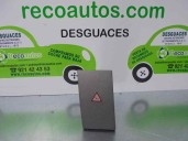 Replacement hazard warning switch for Opel Signum 1.9 16V CDTi CAT (Z 19 DTH / LRD) OEM IAM reference 13138255 