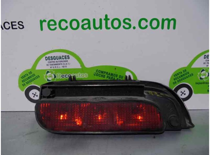 Recambio de luz central de freno para citroën berlingo 1.9 diesel referencia OEM IAM 439701 