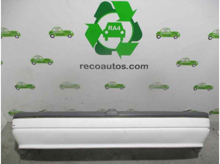 Recambio de paragolpes trasero para ford escort berlina/turnier 1.6 16v cat referencia OEM IAM 6772952 BLANCO 5 PUERTAS