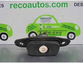 Replacement boot / tailgate lock for Citroën Berlingo Panel Van 1.6 16V HDI OEM IAM reference PSA828418 4 DOORS