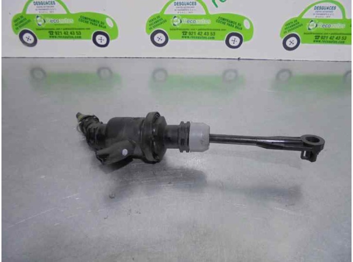 Recambio de bomba embrague para nissan qashqai (j11) 360 referencia OEM IAM 306104BA1A 16315205 