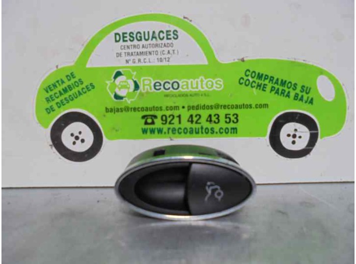 Recambio de maneta exterior porton para mercedes-benz clase e (w211) berlina 3.5 v6 cat referencia OEM IAM 2118211151 2118211151