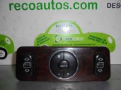 Recambio de mando elevalunas trasero derecho para mercedes-benz clase m (w163) 4.0 cdi 32v cat referencia OEM IAM 1638200426 