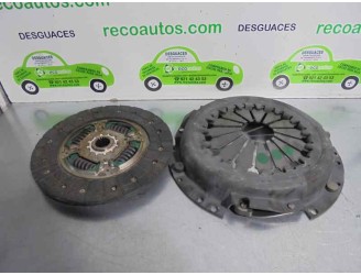 Recambio de kit embrague para toyota yaris (ncp1/nlp1/scp1) 1.4 turbodiesel cat referencia OEM IAM  308272700115029 SACHS