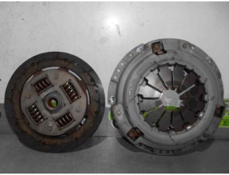 Recambio de kit embrague para honda civic berlina .5 (ma/mb) 1.5 cat referencia OEM IAM 03JD012A  