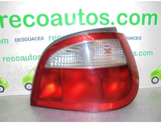 Recambio de piloto trasero derecho para renault megane i fase 2 berlina (ba0) 1.9 dci diesel cat referencia OEM IAM 7700428321 