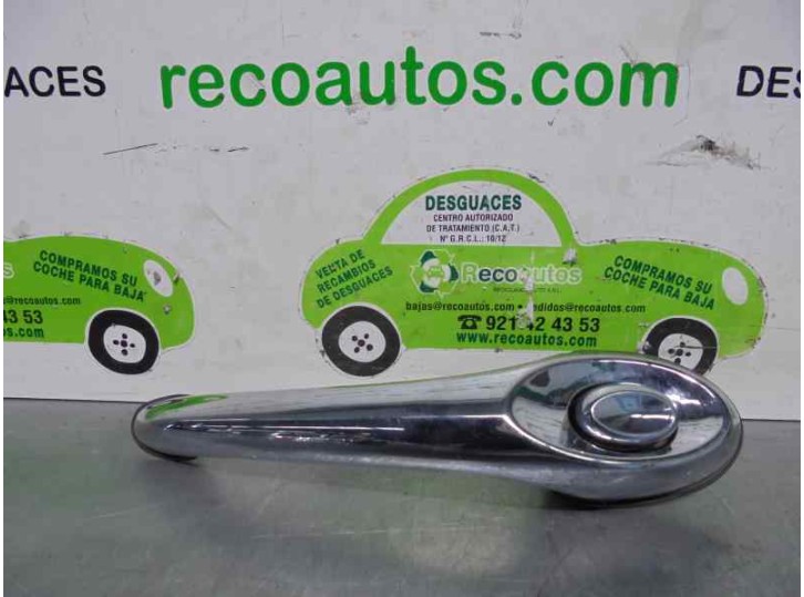 Replacement front right exterior door handle for Chrysler PT Cruiser (PT) 1.6 16V CAT OEM IAM reference 04724912AC BOX 1 