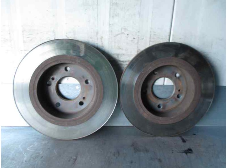 Replacement rear brake disc for Nissan Maxima QX (A32) 2.0 V6 24V CAT OEM IAM reference 