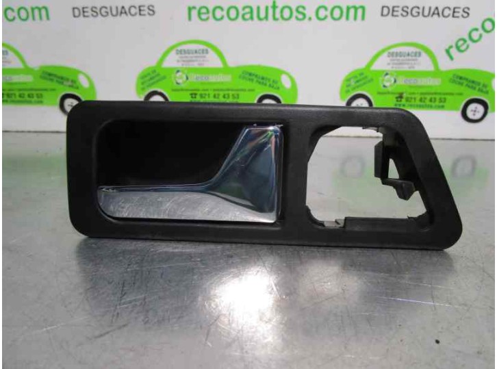Recambio de maneta interior trasera derecha para mercedes-benz clase c (w201) berlina e 190 (201.024) referencia OEM IAM 2017660