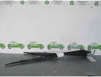 Recambio de brazo limpia delantero derecho para mercedes-benz vito (w638) combi 110 cdi (638.194) referencia OEM IAM 6388202544 