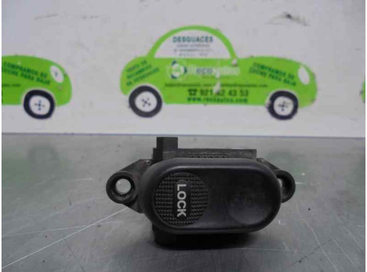 Replacement rear right window regulator switch for Chrysler PT Cruiser (PT) 1.6 16V CAT OEM IAM reference OUG381L8AB 