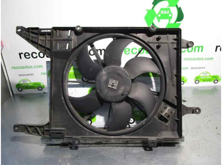 Recambio de electroventilador para renault megane i classic (la0) 1.6 referencia OEM IAM 7700426681B 9020906 GATE