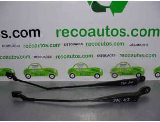 Recambio de brazo limpia delantero derecho para peugeot 208 1.4 hdi fap referencia OEM IAM 9673292080 9673291980 