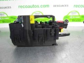 Recambio de caja reles / fusibles para peugeot 208 1.4 hdi fap referencia OEM IAM 9806192580  