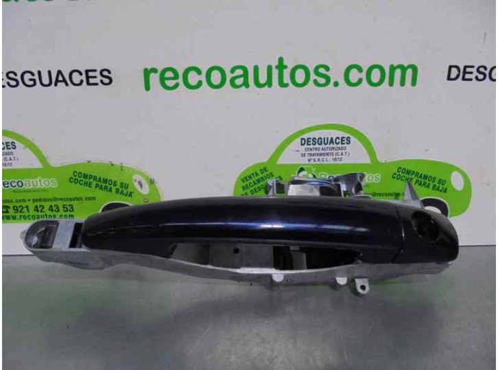 Replacement front left exterior door handle for Peugeot 208 1.4 HDi FAP OEM IAM reference 9680168680 BOX 5 