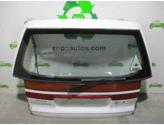 Replacement rear tailgate for Hyundai Galloper Santana 2.0 OEM IAM reference WHITE 5 DOORS