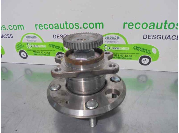 Replacement rear left stub axle for Hyundai Sonata (Y4) 2.0 16V CAT OEM IAM reference 5271038200 1CZ5A 