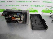 Recambio de caja reles / fusibles para chrysler voyager (rg) 2.5 crd cat referencia OEM IAM 04727458AC 192302227 