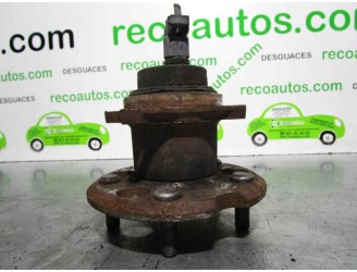 Recambio de mangueta trasera derecha para toyota previa (r30) 2,0 d-4d terra referencia OEM IAM 8954420010 / 4245028012 89544200