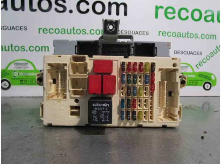 Replacement relay / fuse box for Fiat Stilo (192) 1.8 16V CAT OEM IAM reference 46797609 501208530060 