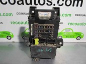 Recambio de caja reles / fusibles para toyota avensis berlina (t 22) 2.0 turbodiesel cat referencia OEM IAM 8273005020 075050112