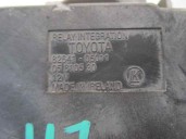 Recambio de caja reles / fusibles para toyota avensis berlina (t 22) 2.0 turbodiesel cat referencia OEM IAM 8273005020 075050112