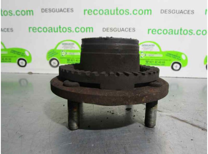 Recambio de mangueta trasera izquierda para volvo v40 familiar 1.9 turbodiesel referencia OEM IAM 