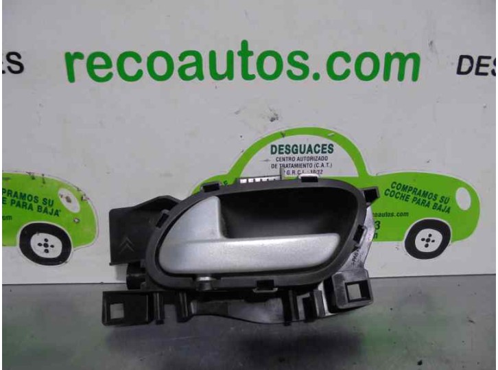 Recambio de maneta interior trasera izquierda para peugeot 207 1.4 hdi referencia OEM IAM 96802456WW CAJA 6 